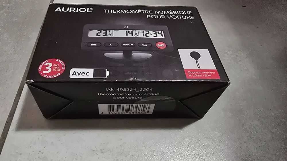 Termometr samochodowy marki AURIOL
