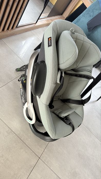 BESAFE STRETCH fotelik samochodowy 9-36 kg