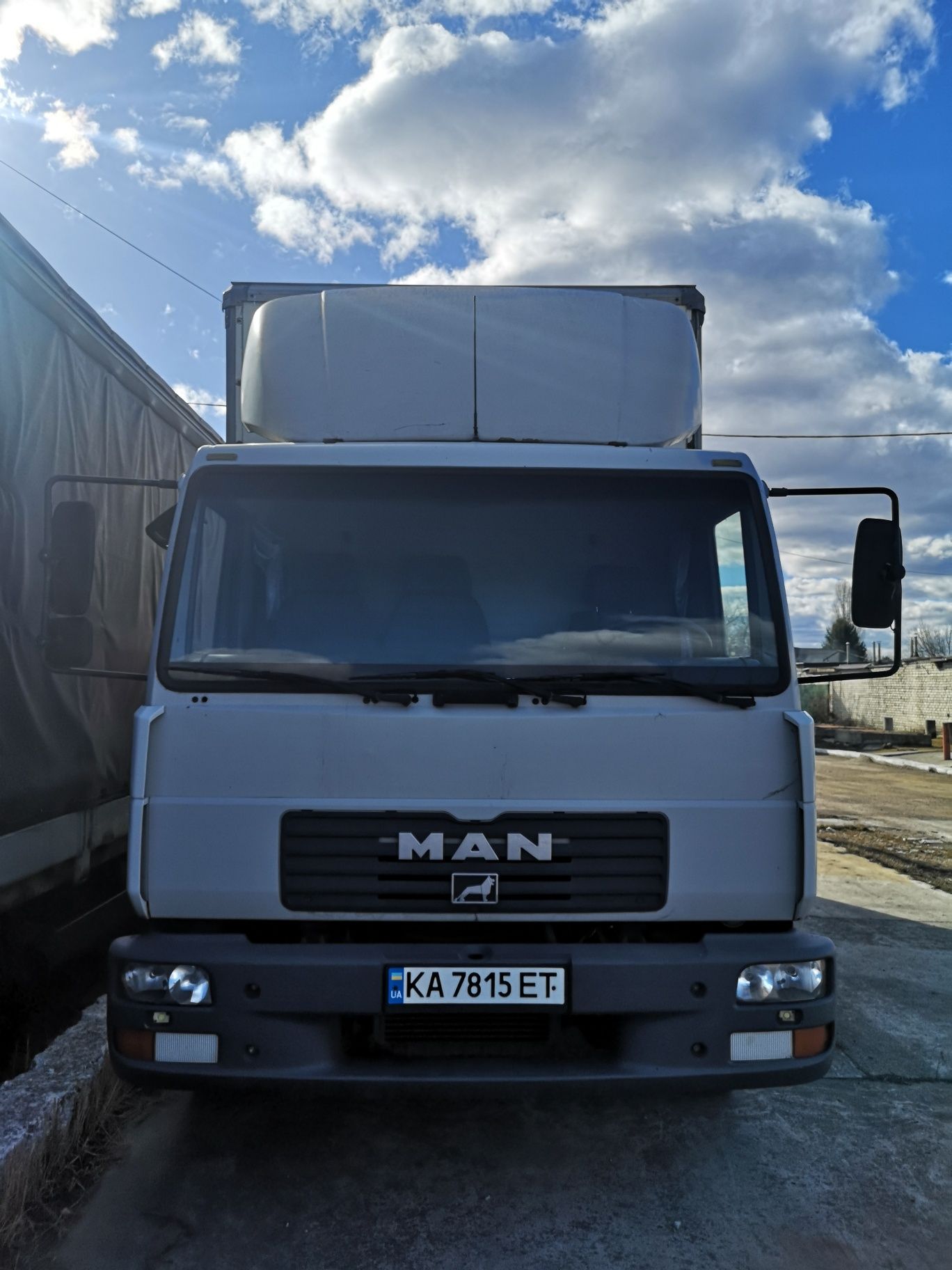 Man L2000 LE 8.163  2002 Webasto 5 т. Штора, люк