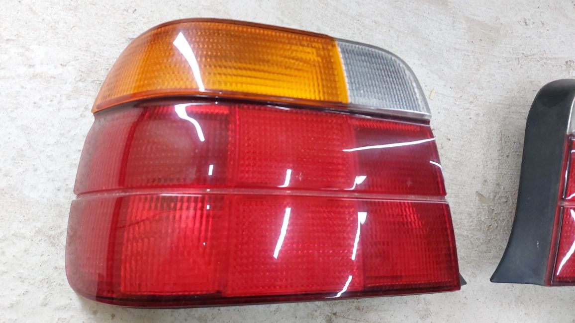 Lampy kierunki pokrywa akumulatora cewka M44 BMW E36 Compact