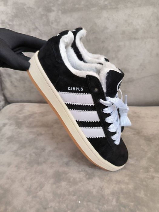 Кросівки адідас зима