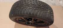 Opony zimowe NOKIAN 205/65/16 8mm używane