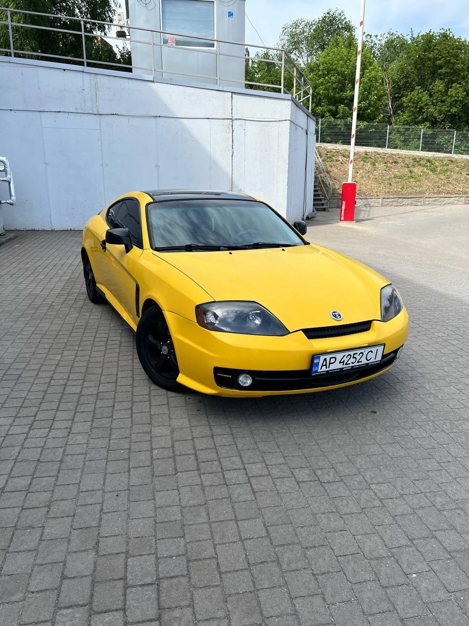 Срочно авто купе для ЗСУ торг Hyundai Tiburon Coupe