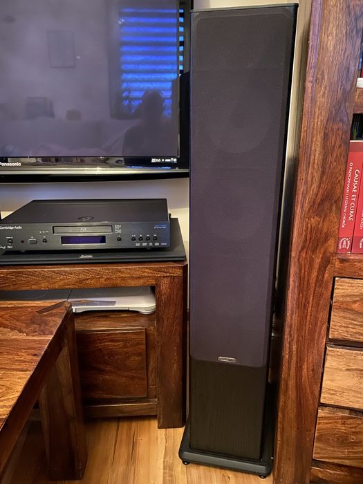 Zestaw głośników do kina domowego 5.1 Monitor Audio BX6 kable dodatki