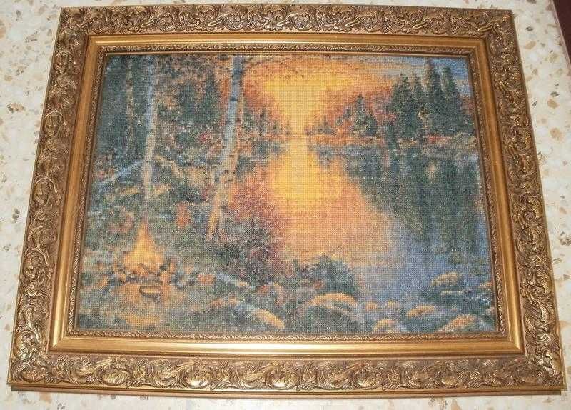 Картина вышивка "Закат на озере"