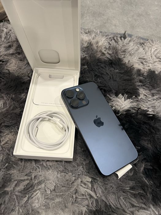 Iphone 15 Pro Max 256Gb c/garantia