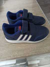 Buty chlopiece adidas 32