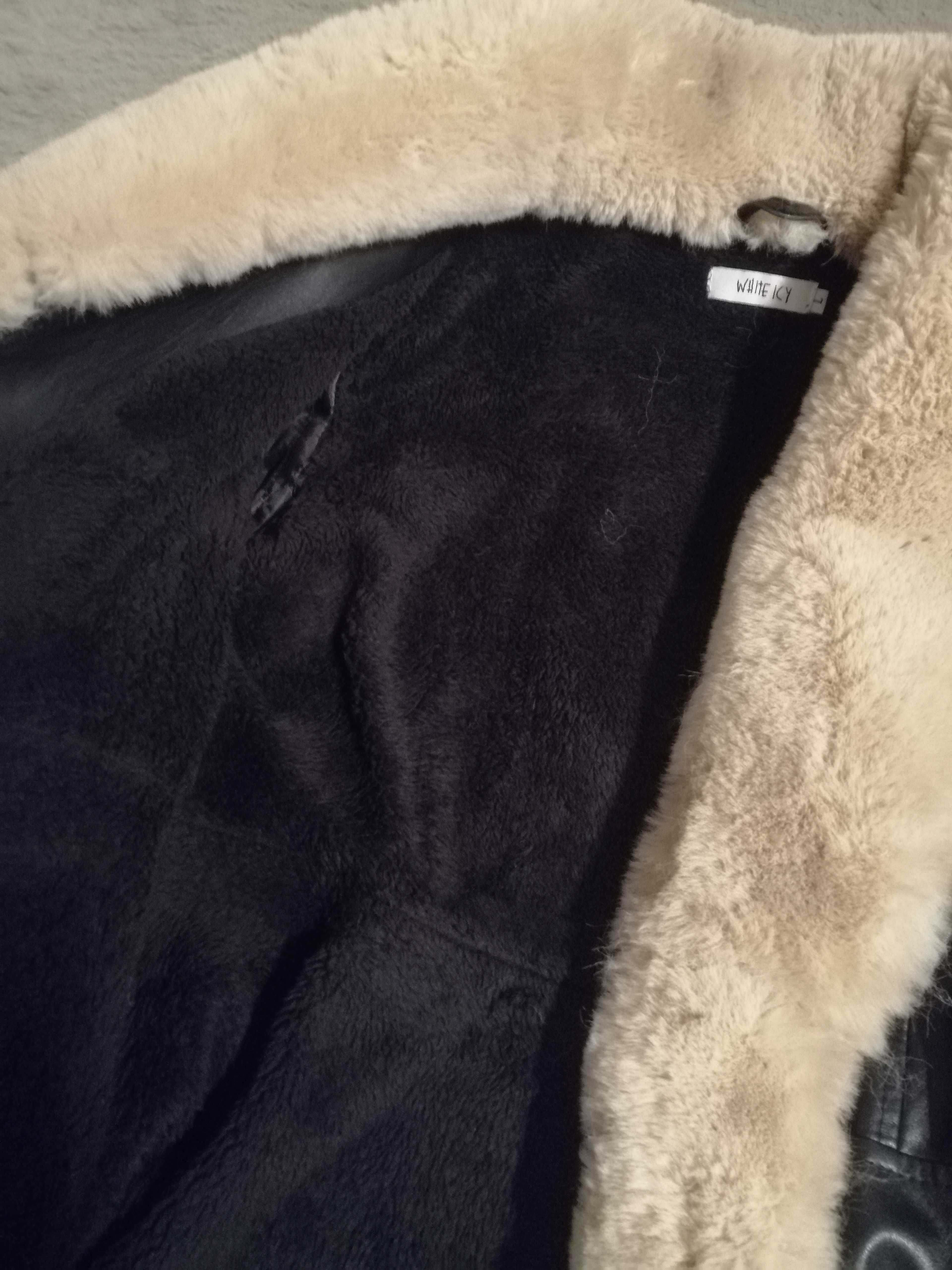 Modny zimowy płaszcz z futerkiem butik L 40