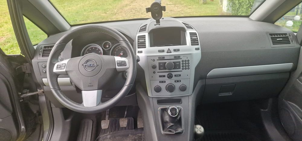 Witam mam na sprzedaż moją Zofię 1.8 z 2008r po dużym serwisie