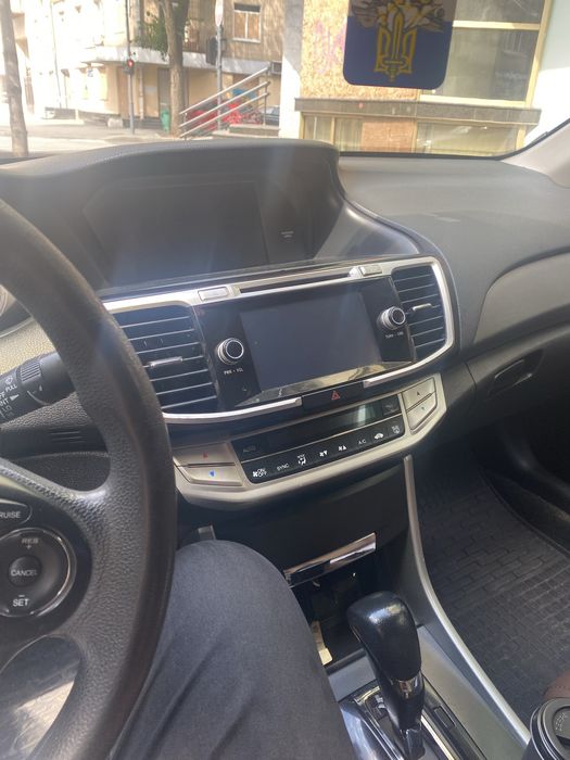 Хонда акорд 9 2014 рік, салон ручна робота