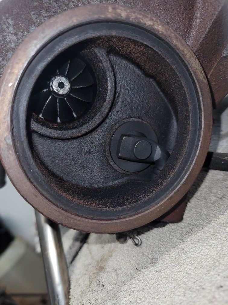 Turbina turbosprężarki 2.2 hdi Jumper boxer kompletna