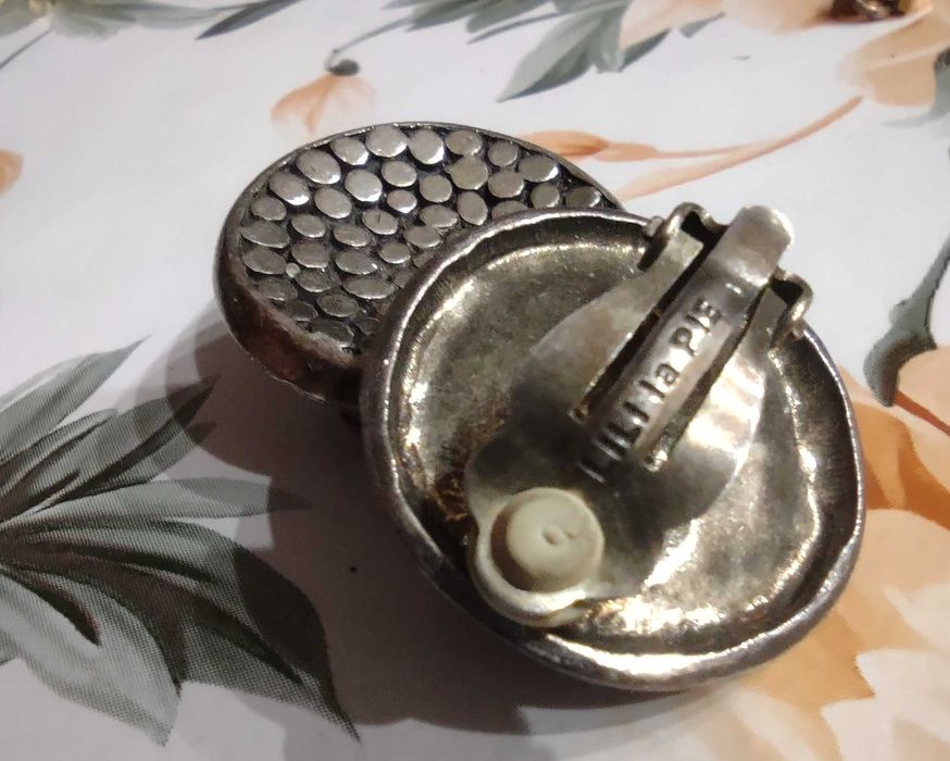 Stare piękne klipsy Lili la Pie