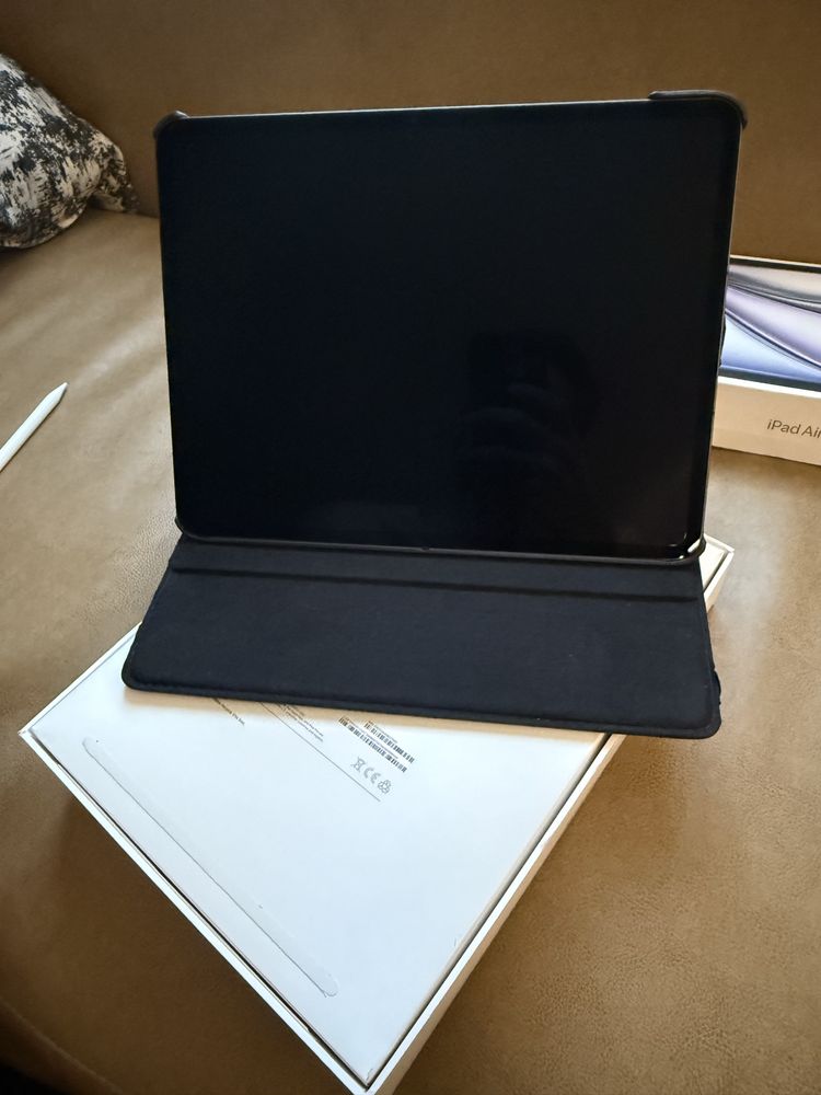 Ipad pro 13 - M4 - 256gb - Wifi + CEL  - NOVO!