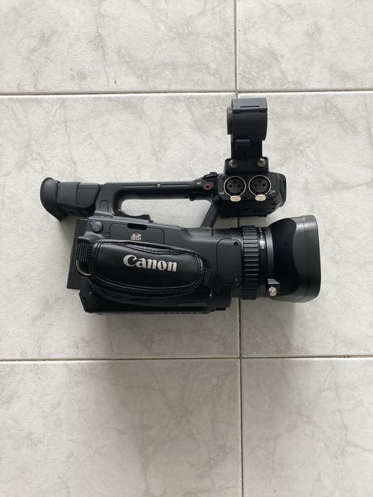 Câmara de Video Canon XF100