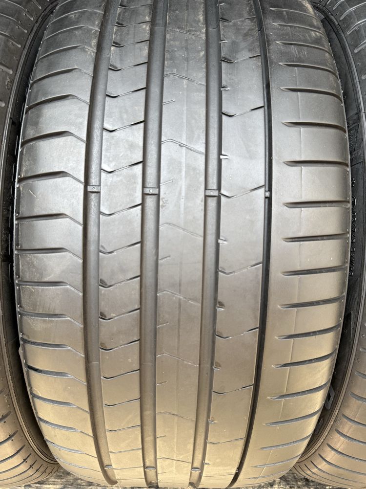 225/40 R19 + 255/35 R19 Pirelli PZero RunFlat 4шт. 80%