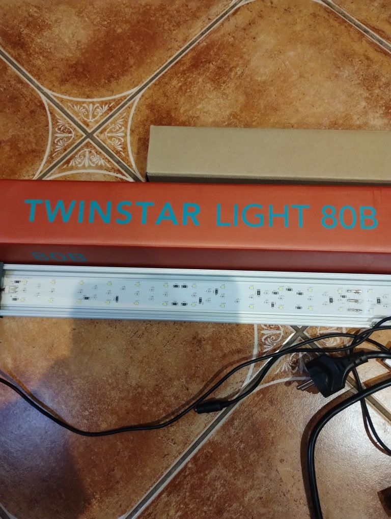 Lampa twinstar B 80 RGB