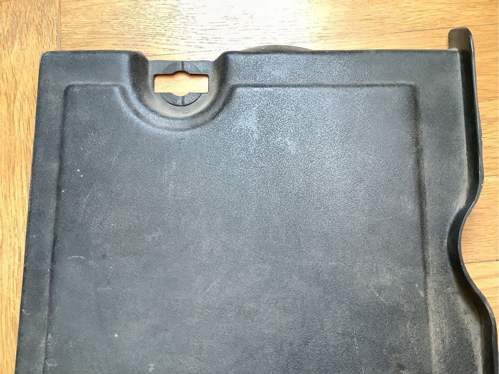 Обшивка багажника задняя правая пластиковая для ВАЗ 21099