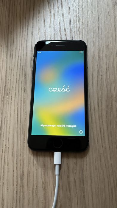 Telefon IPHONE 8 64Gb gwiezdna szarość