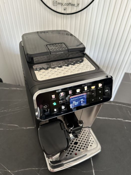 Кавомашина Philips latte go 5400 series