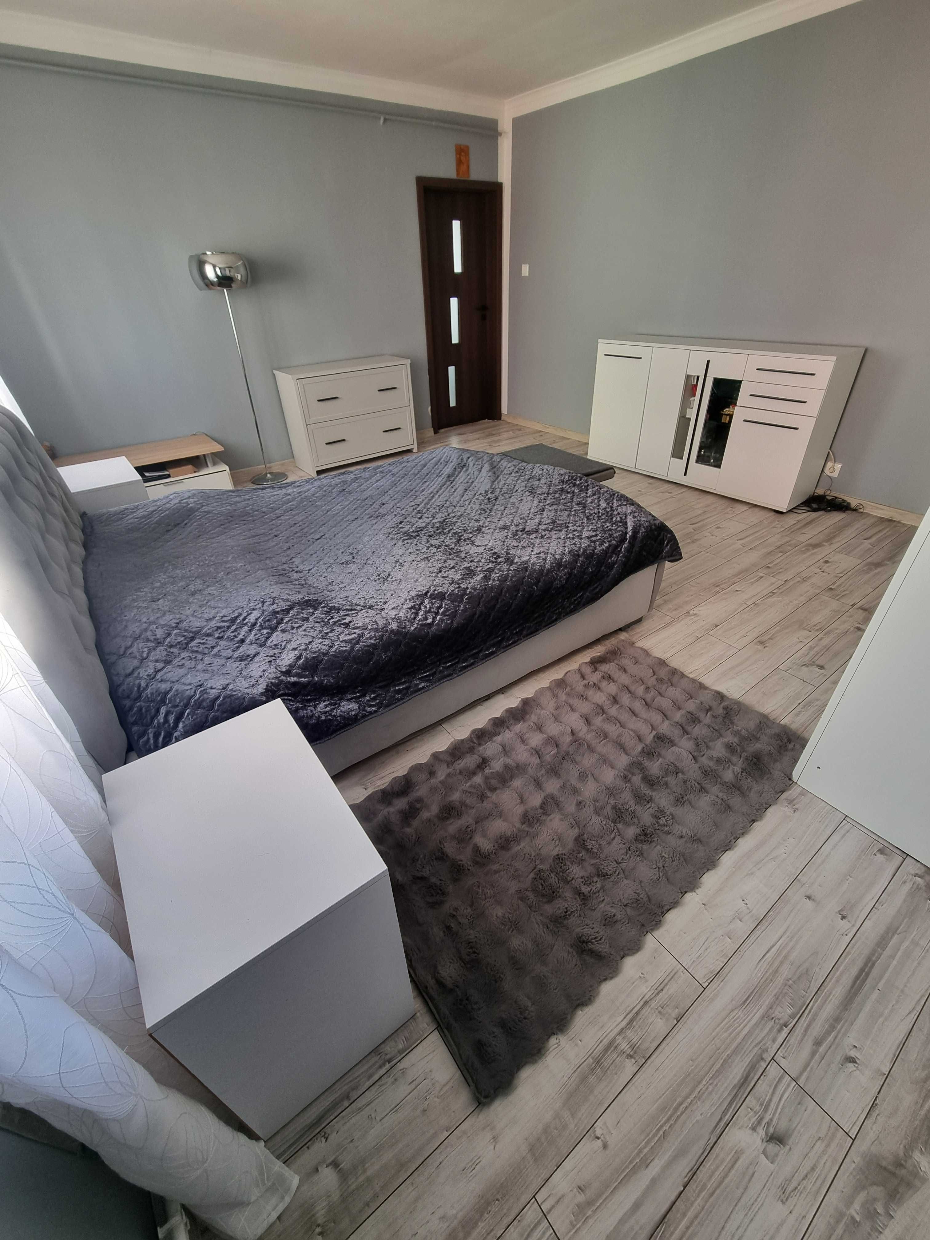 Sprzedam mieszkanie  centrum miasta. 48,79m².