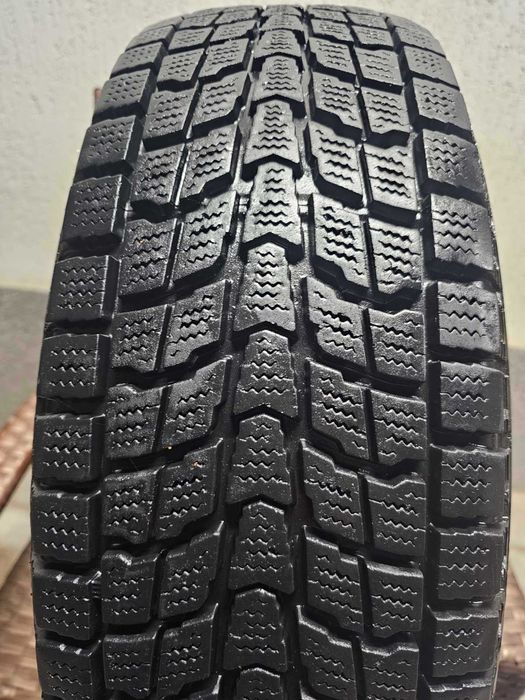 Колеса в зборі: шини Dunlop GrandTrek SJ6 215/80 R15, диски 5*139,7