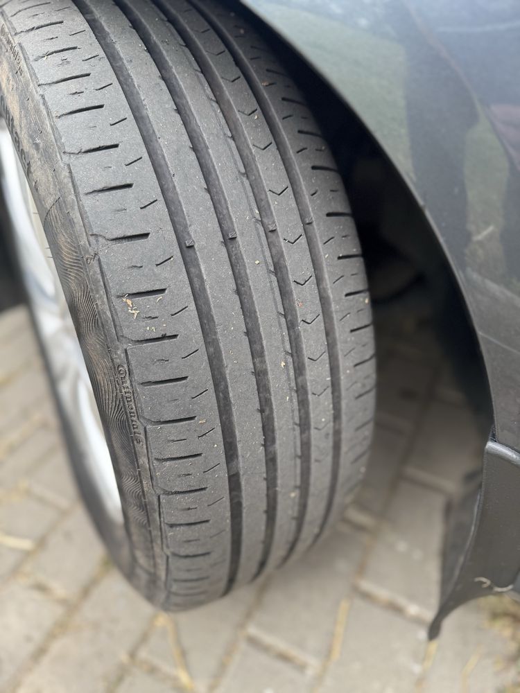 VW Passat B7.