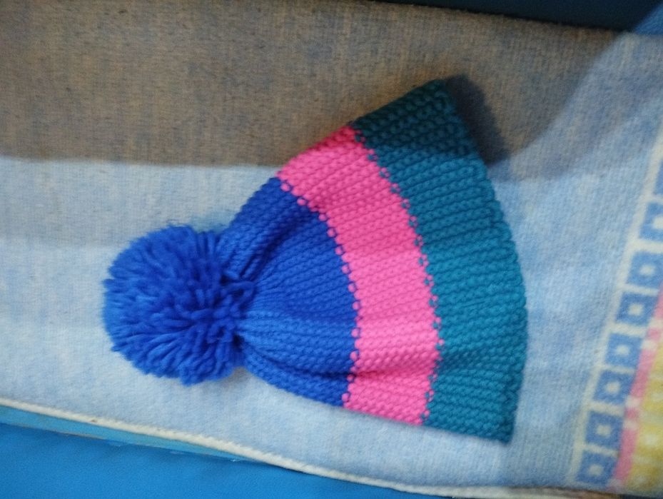 Czapka zimowa  kolorowa