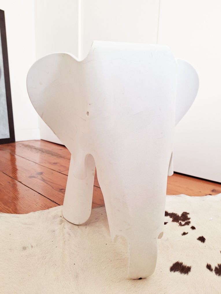 Elefante réplica design Eames