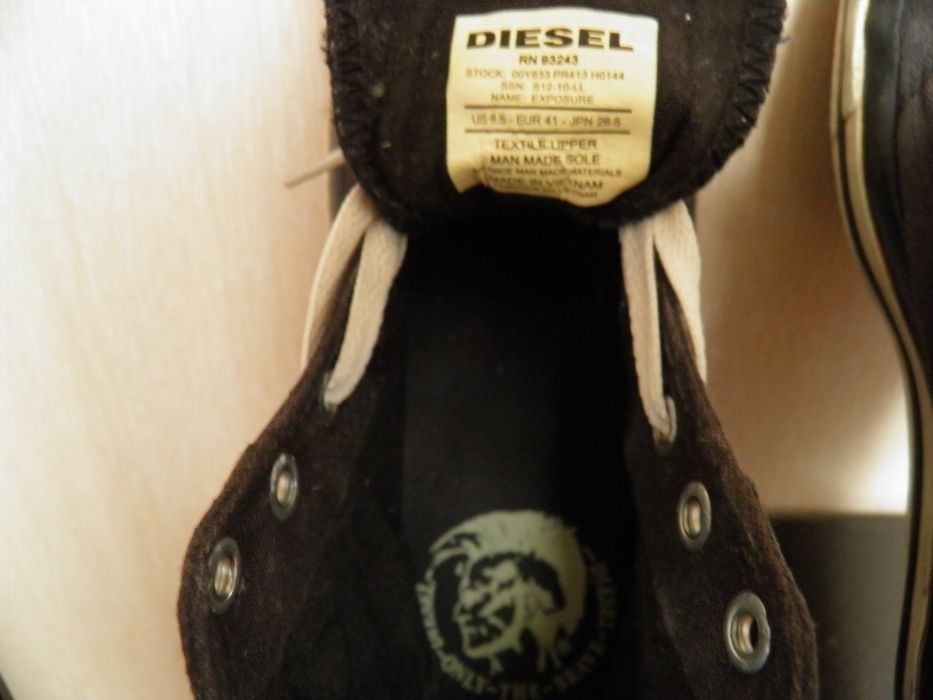 DIESEL super trampki 41.