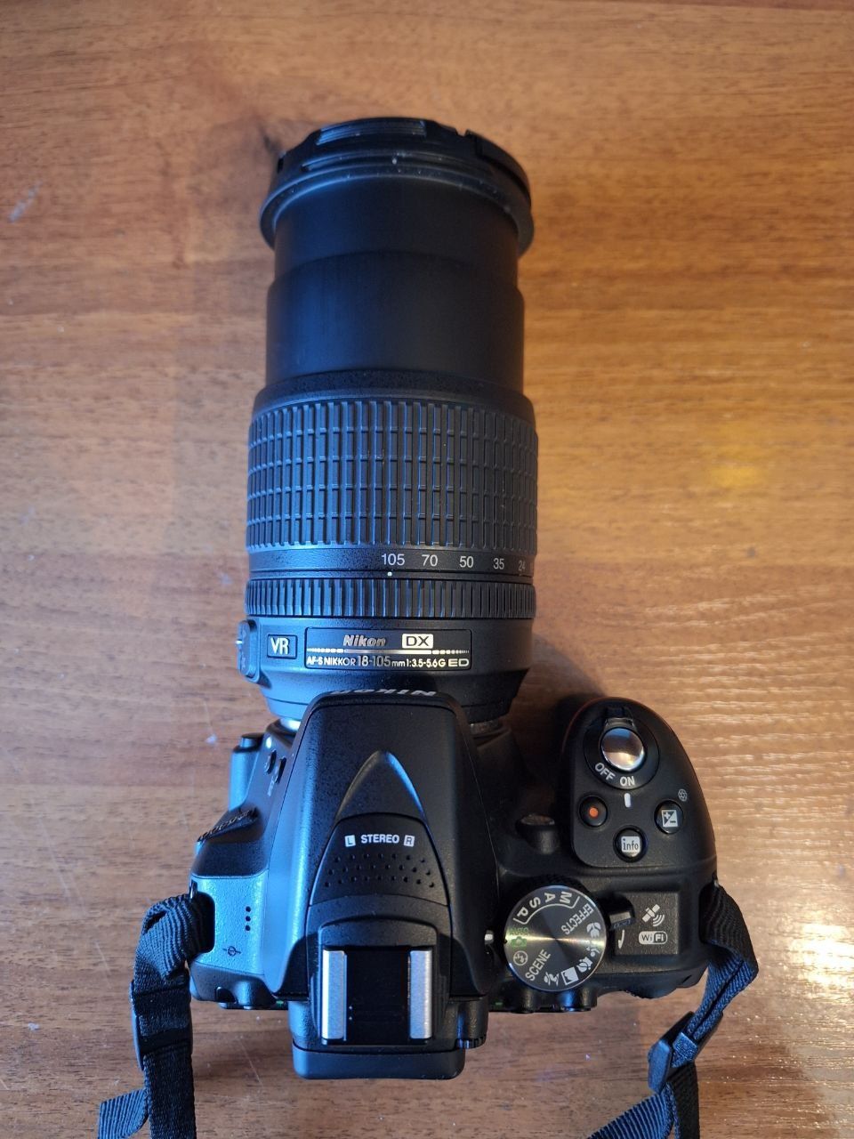 Nikon D5300 kit 18-105 цифрова дзеркальна