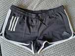 Krótkie spodenki adidas M