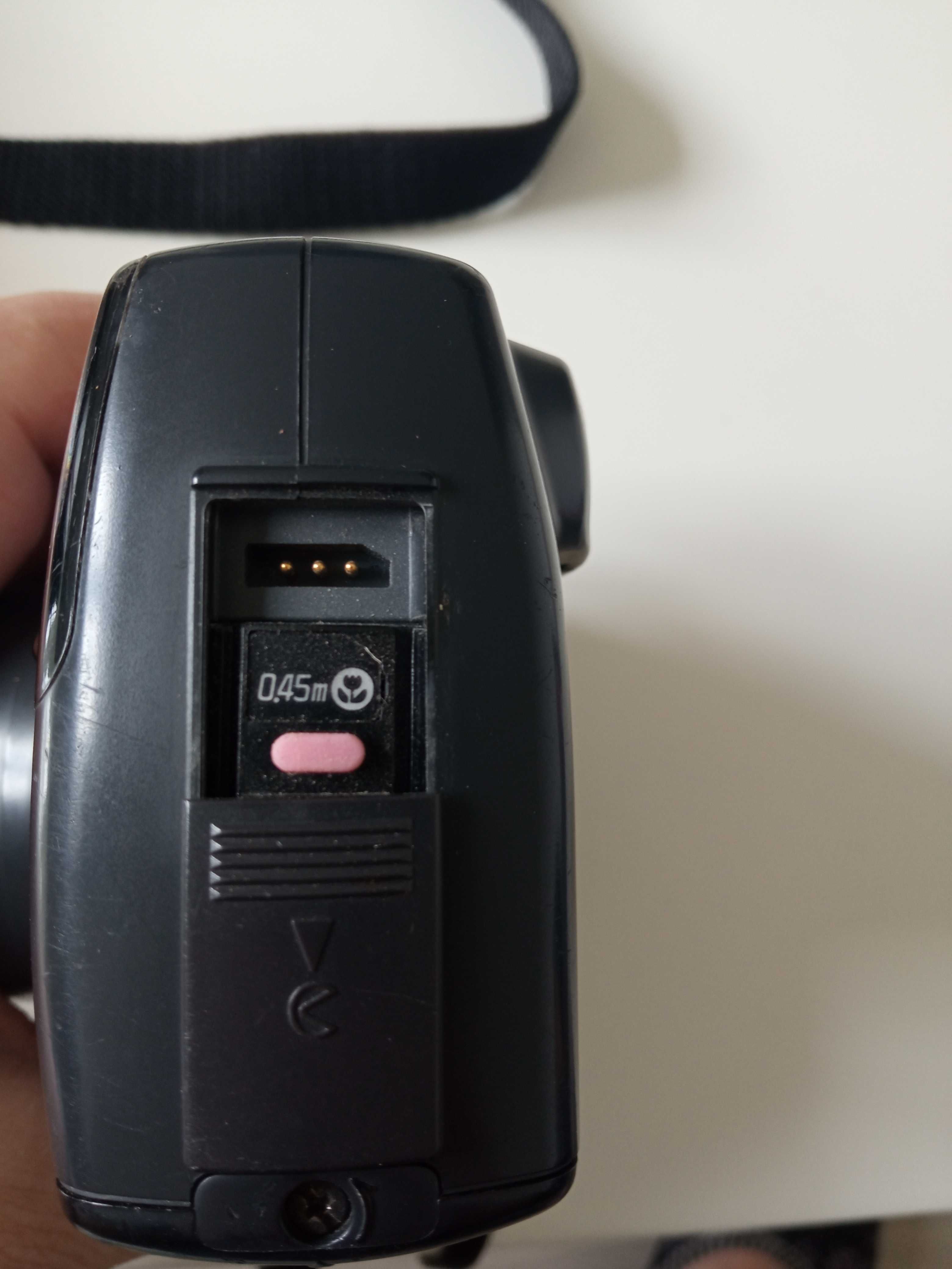 Aparat fotograficzny pentax zoom 105R
