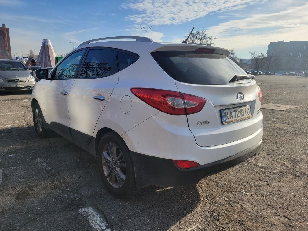 Hyundai ix35/Tucson 2.0 crdi 4awd