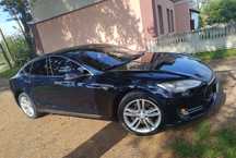 Tesla model S 85