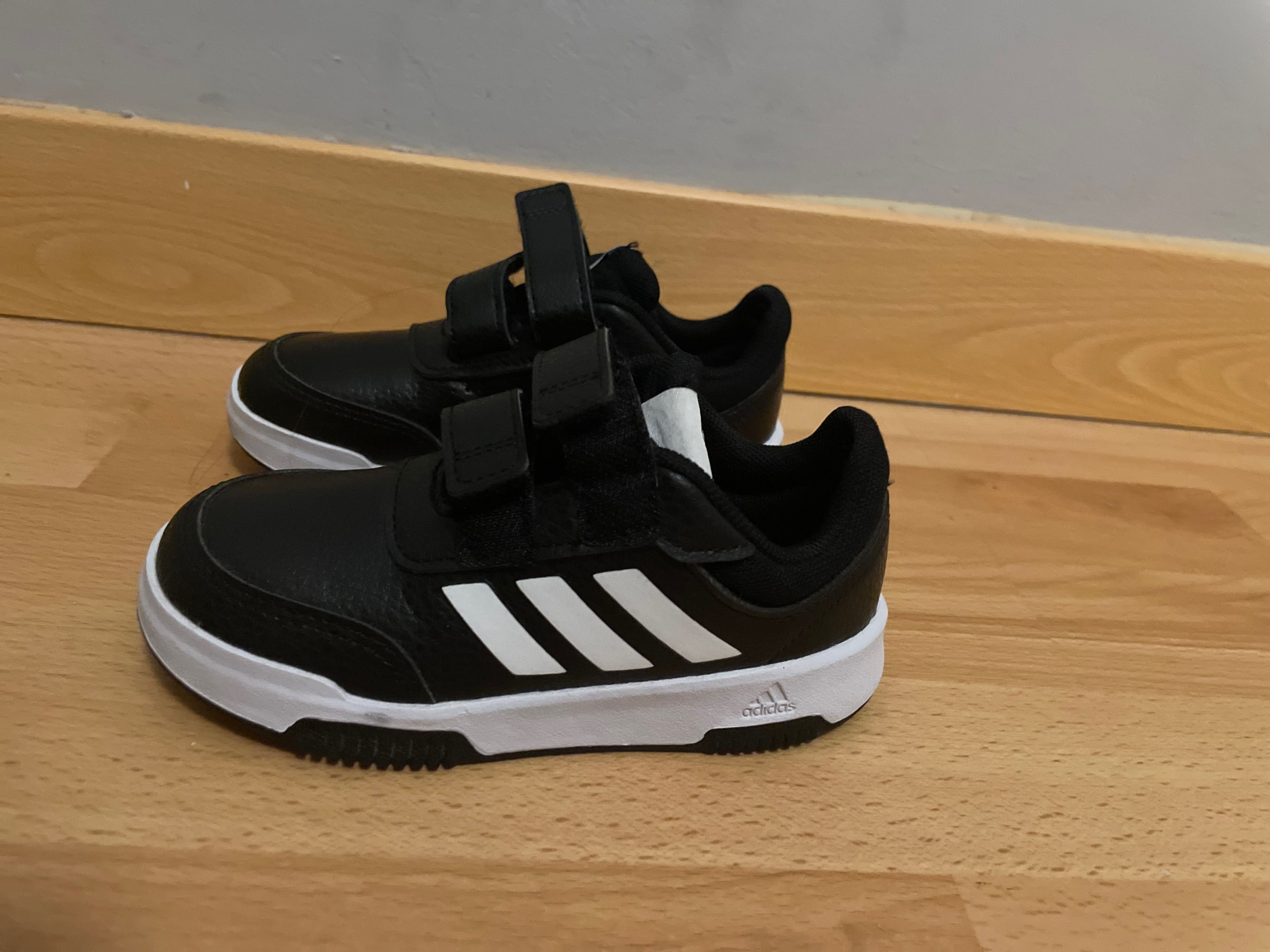 Ténis da Adidas unissexo