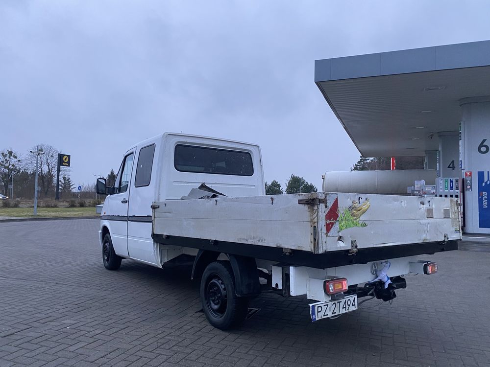 Vw lt 2.5D 7 osobowa brygadowka  2 wl od nowsci zadbne auto