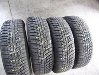 Bridgestone blizzak lm001 215/65/17