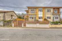 Moradia T4 para venda
