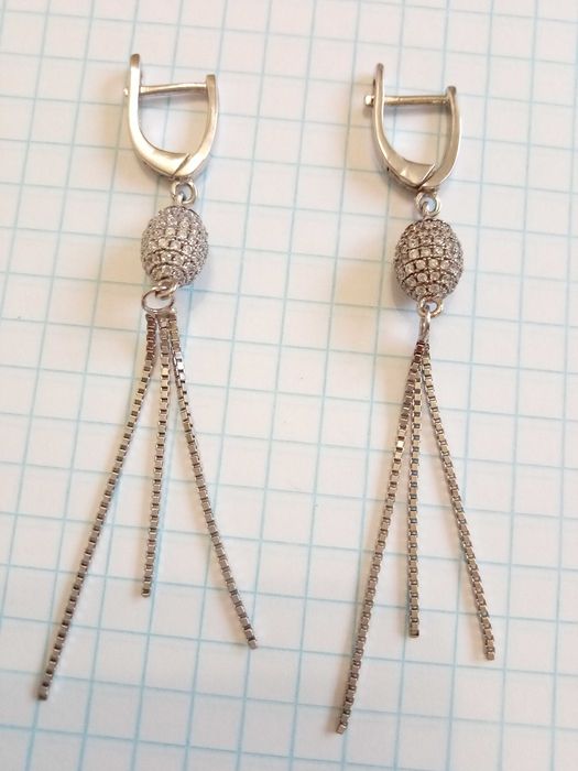 Сережки з каменями. Срібло 925 проба. Вага 6,59 г