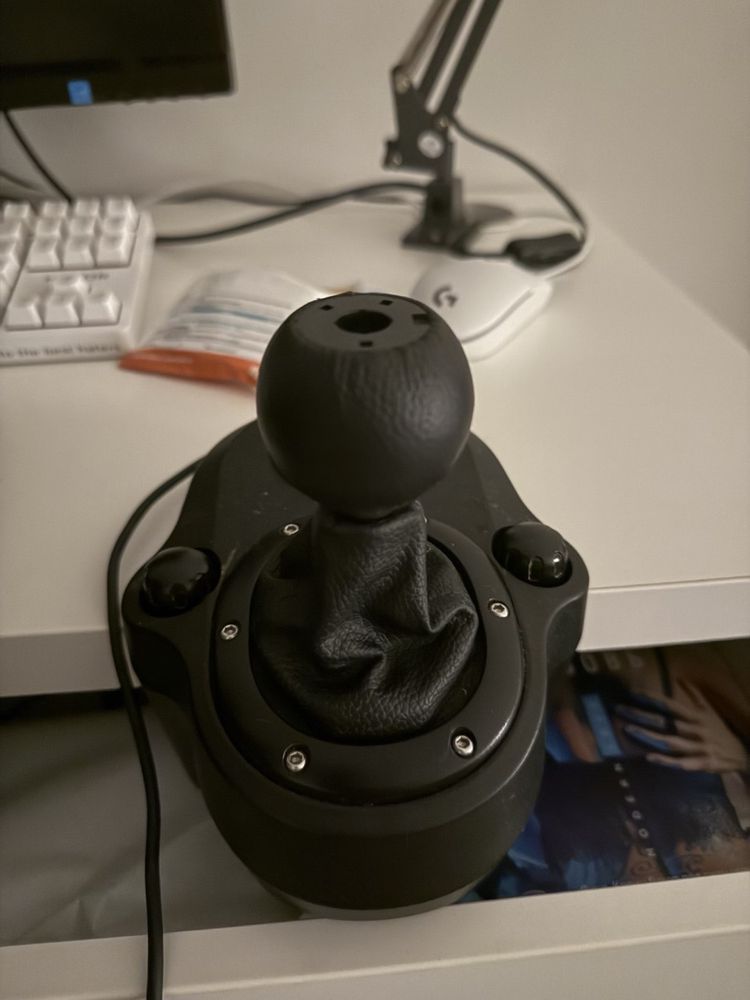 ігровий руль logitech g29 + коробка передач та педалі