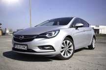 Opel Astra Astra 1.6 diesel- LED- automat- niski przebieg