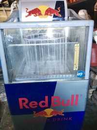 Холодильник Red Bull