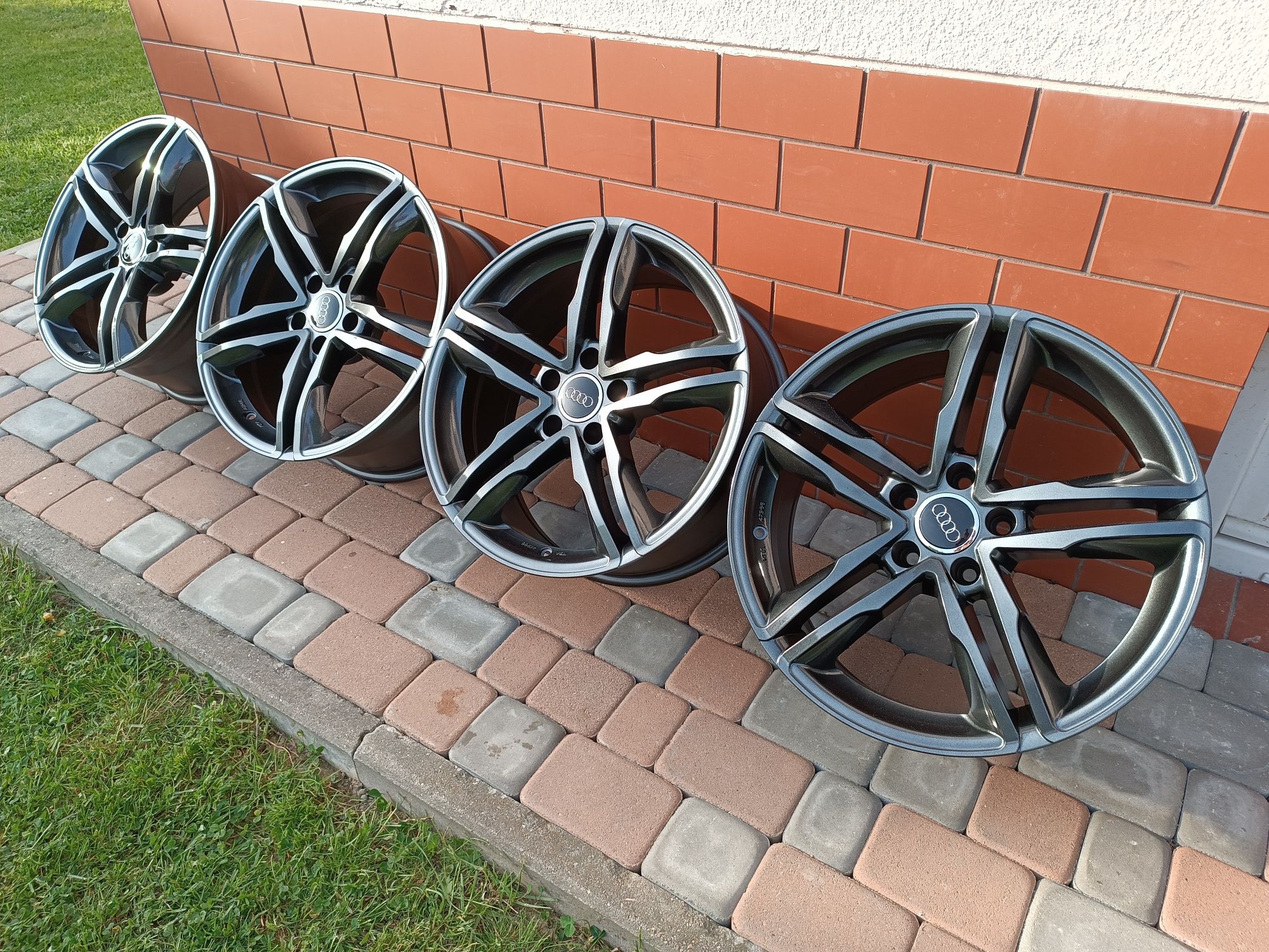 Felgi 18 5x112. Audi, Seat, Skoda, BMW. Wheelworld Germany. Jak NOWE.