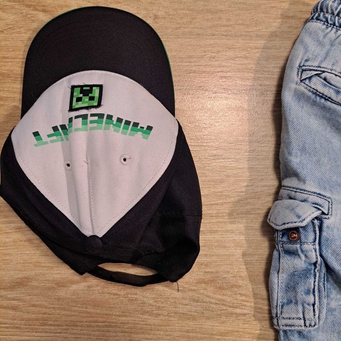 Krótkie spodenki chłopięce Zara plus czapka Minecraft gratis