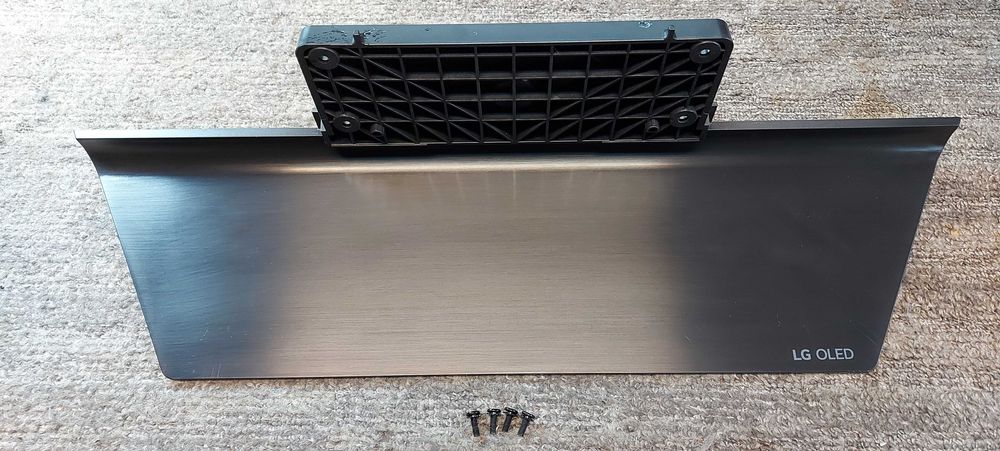 Podstawa telewizora LG OLED55B9SLA ze śrubami (4szt.)