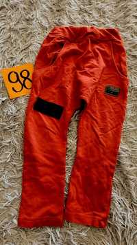 Spodnie dresowe czerwone 98