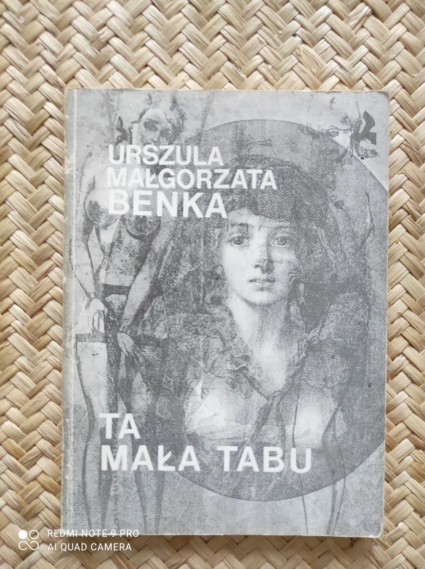 U.M. Benka Ta mała tabu poezja