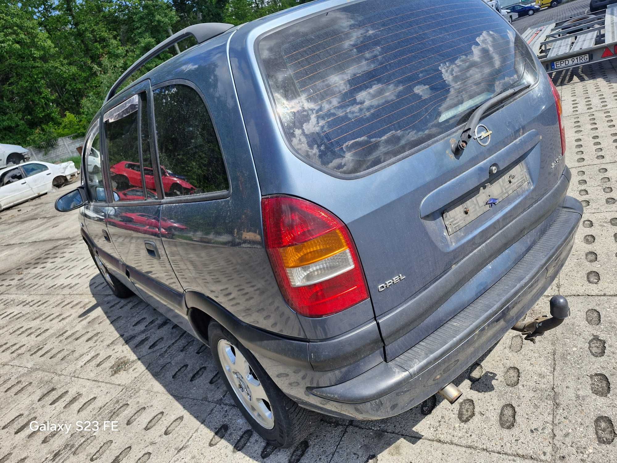 Opel Zafira 2.0 diesel 100KM w całości na części #417