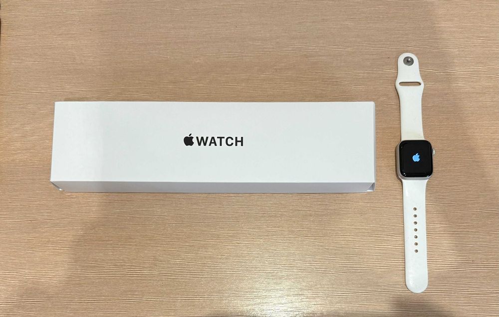 Apple Watch SE 2gen 40mm GPS aluminium sport