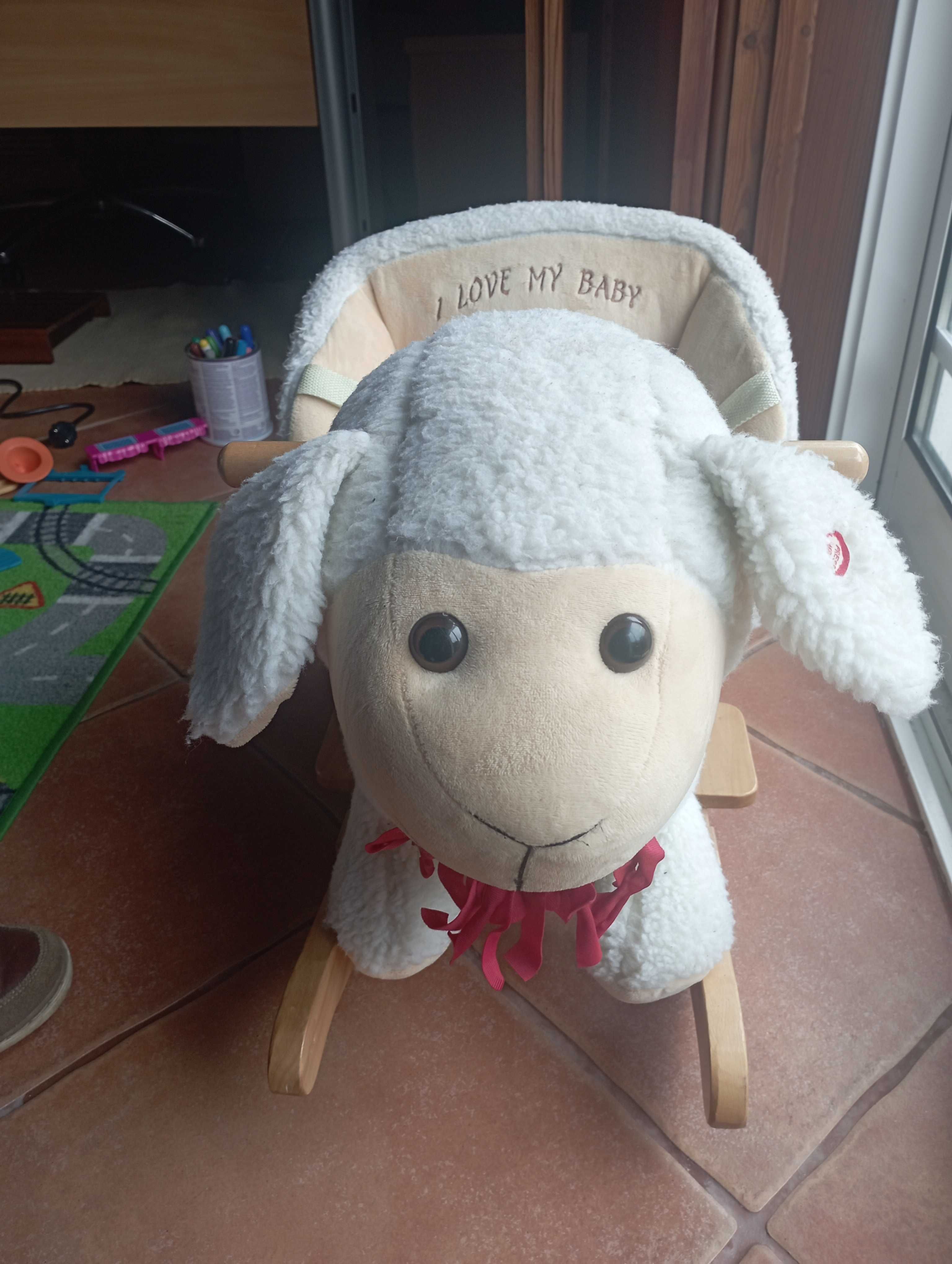Baloiço ovelha fofinho